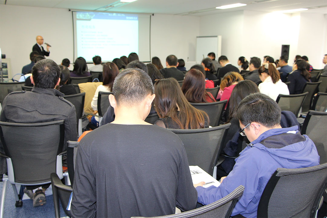 應邀為恒生銀行「跨境企業創商機研討會」作主題演講