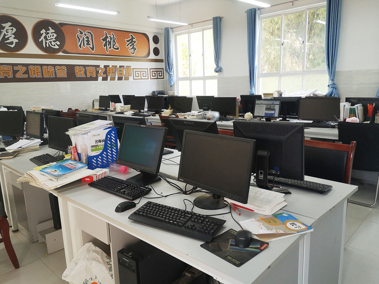 捐贈第十五批閒置電腦