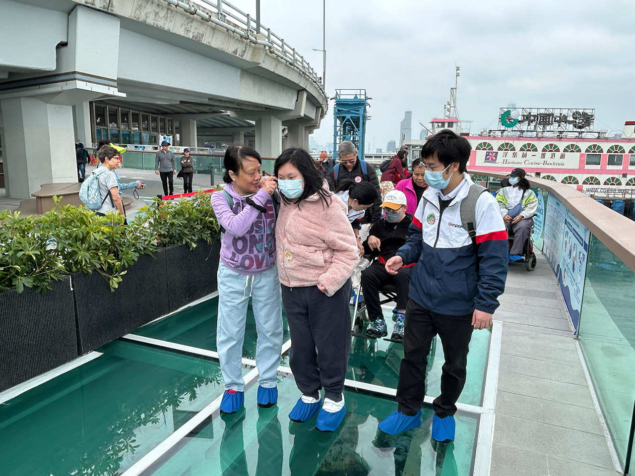 康栢義工隊攜手耀能協會傷健人士暖心出行